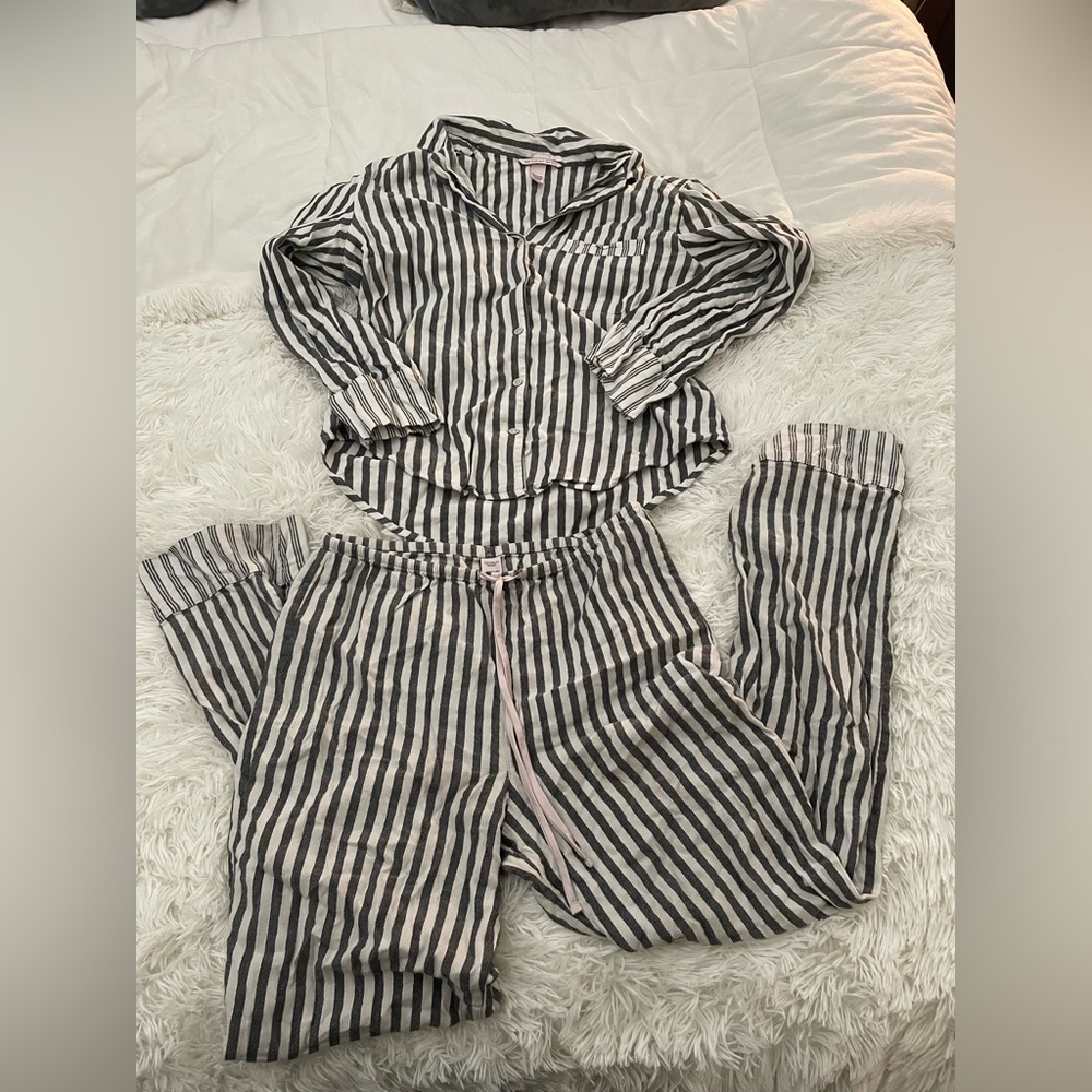 VICTORIA SECRET PJ SET